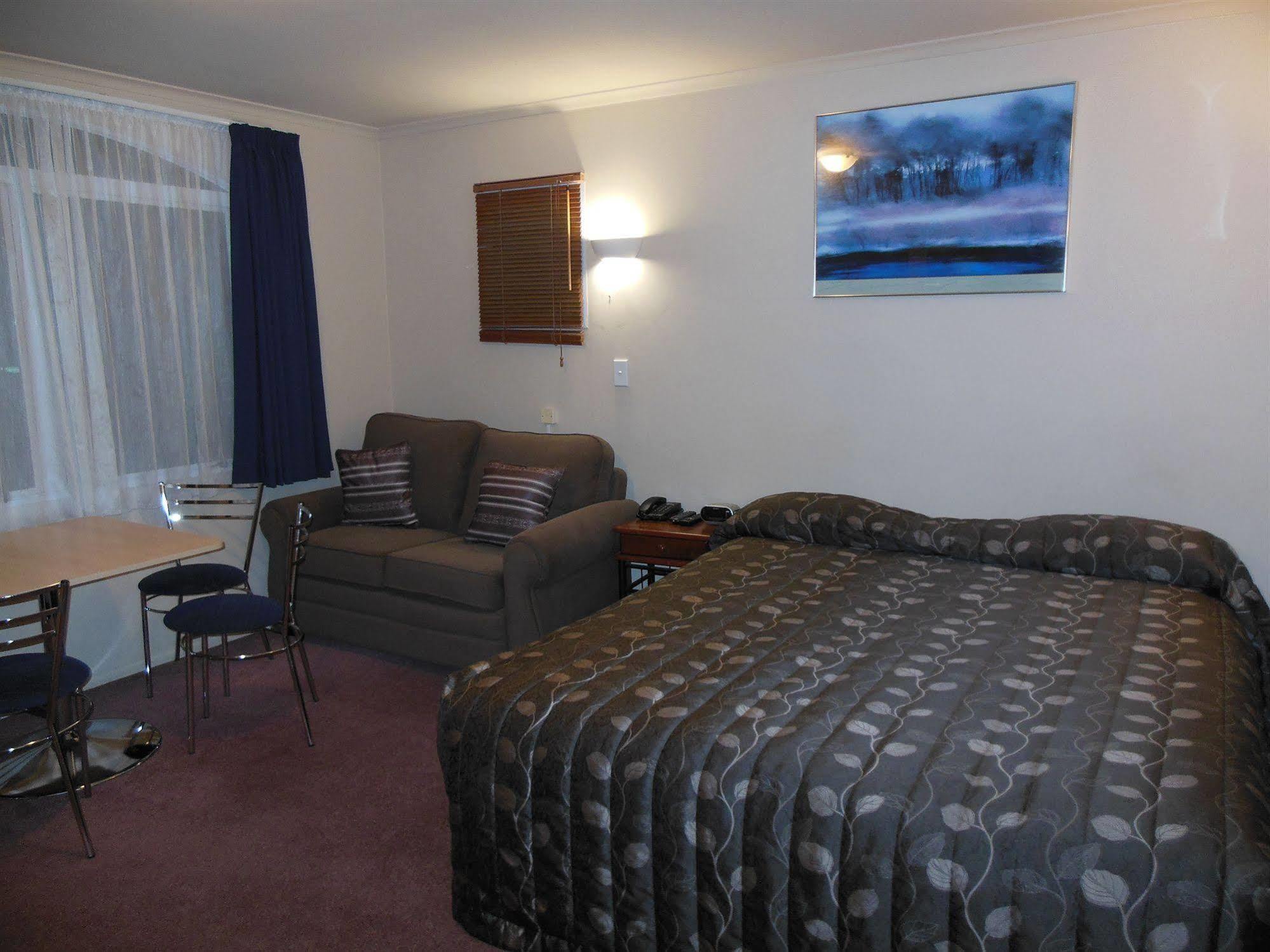 Asure Camelot Arms Motor Lodge Auckland Eksteriør billede